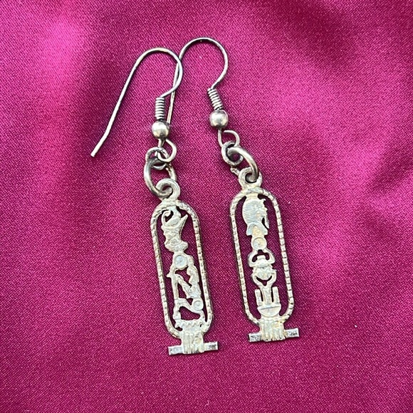 Vintage Egyptian Cartouche Dangling Earrings - Picture 5 of 16